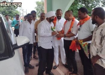 मनसे अध्यक्ष राज ठाकरे यांचा आदेशानुसार अहेरी विधानसभा निवडणुक संदर्भात बैठकीत सतनाम सिंह गुलाटी यांची उपस्थिती.