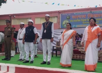 भारत विद्यालय हिंगणघाट येथे 78 वा स्वातंत्र्य दिन उत्साहात साजरा.