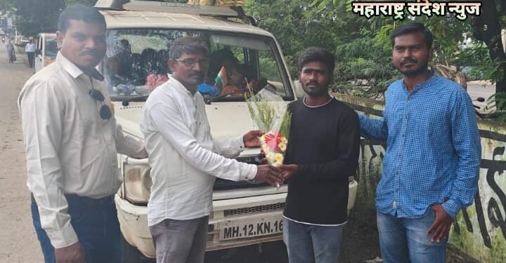 मोसम येथील हरिप्रसाद कंबलवार यांची विदेशात गरुडझेप, राष्ट्रवादी काँग्रेस पक्षाकडून शुभेच्छाच्या वर्षाव.