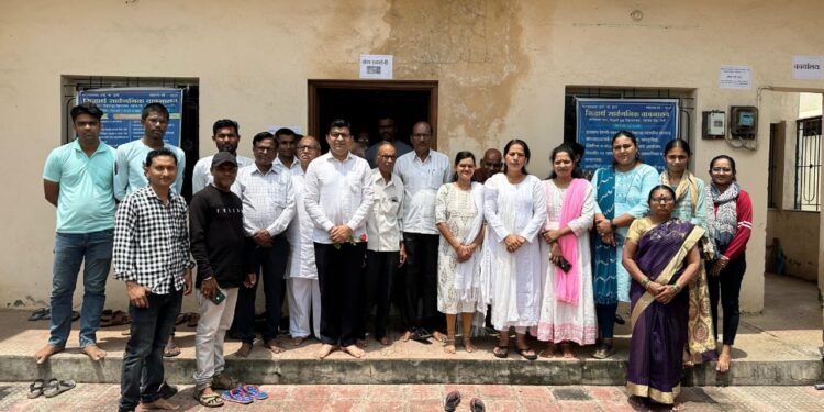 युवकांनी स्पर्धा परीक्षेच्या माध्यमातुन शासनाची व देशाची सेवा करावी: सुमित वानखेडे