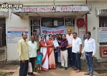 मरावे परी नेत्र रुपी उरावे, सुप्रसिद्ध साहित्यिक समाज सेविका संगीता ठलाल यांनी केले नेत्रदान.