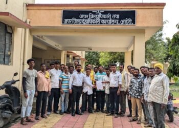 चिरेपल्ली,पत्तीगाव,कोत्तगूडम मरनेल्ली ही गावे आजही पक्का रस्तापासून दूर ____________________