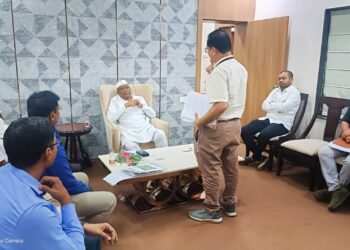 राष्ट्रीय महामार्गाच्या कामांना गती दया ;  खासदार डॉ  नामदेव किरसान यांच्या संबंधित अधिकाऱ्यांना सूचना*