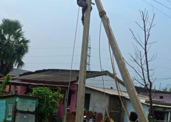 माजी जि.प.अध्यक्ष अजयभाऊ कंकडालवार यांचा पाठपुरवाला यश : वांगेपल्ली कॉलनी येथील विद्युत समस्या दूर.