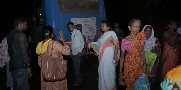 *माजी जि. प. अध्यक्षा भाग्यश्रीताई आत्राम यांनी जिमलगट्टा, देचली वासियांना दिला सुटकेचा श्वास.* *तात्काळ केली बस ची व्यवस्था