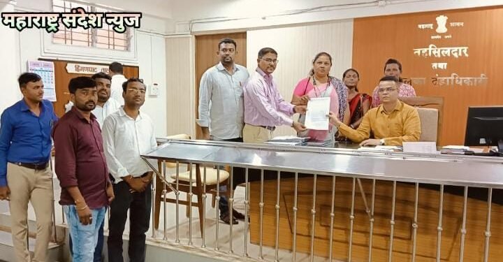 उमेद अभियान पुन्हा आंदोलनाच्या पावित्र्यात, मागण्या मान्य न झाल्याने आंदोलनाचा इशारा.