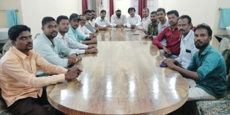 अहेरी विधानसभेचे पोर्टल पत्रकार संघटनाच्या कार्यकारणी गठीत अध्यक्ष पदी जावेद अली तर सचिव पदी मधुकर गोंगले यांची सर्वानुमते निवड*