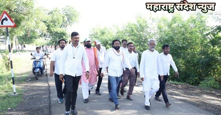 हिंगणघाट विधानसभेत राष्ट्रवादी काँग्रेस पक्ष प्रवेशाची राज्यात चर्चा, पन्नास गाड्यांच्या ताफ्याने आले कार्यकर्ते.