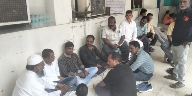 मिरज येथील वालनेस हॉस्पिटल (मिशन हॉस्पिटल) येथे होणाऱ्या आंदोलनाला सेवक कामगार संघटनेचा जाहीर पाठिंबा.