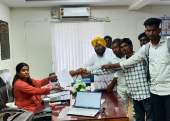 भिवापूर व गंगापूर गट ग्रामपंचायत येथे ग्रामपंचायत कर्मचाऱ्या कडून प्रशासकीय यंत्रणेचा काळाबाजार व मनमानी कारभार.