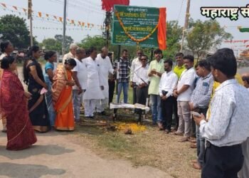 माजी राज्यमंत्री अशोक शिंदे यांच्या शुभहस्ते विविध विकास कामांचे भूमिपूजन संपन्न.