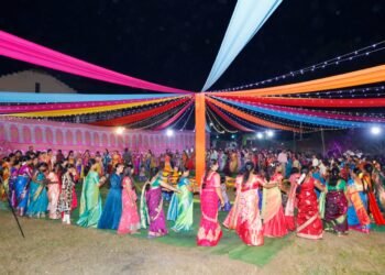 बल्लारपूर शहरात तेलगूवारी फाऊंडेशनचा वतीने “बतुकम्मा संबुरालू”मोठया उत्साहात साजरा