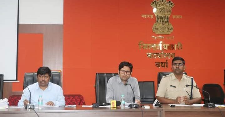 वर्धा: विधानसभा निवडणुकीसाठी प्रशासन सज्ज जिल्हाधिकारी राहुल कर्डिले यांची माहिती.