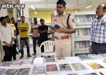 वर्धा जिल्हा ग्रंथालयात वाचन प्रेरणा दिन उत्साहात साजरा.