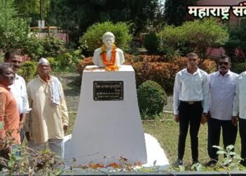 पॅरामिलिटरी मित्र परिवार हिंगणघाट ग्रुप तर्फे शहीद नितीन पुट्टेवार यांना वाहली श्रद्धांजली.
