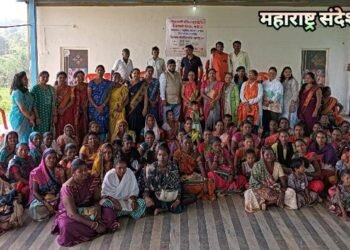 मनू मानसी महिला बहुउद्देशीय सेवाभावी संस्था नाशिक यांचेकडून अनाथ आश्रम वृद्धाश्रम विविध पाड्यांमध्ये दीपवाली निमित्ताने विविध वस्तूचे वाटप.