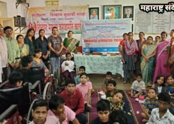 स्नेहांगन दिव्यांग मुंलाच्या शाळामध्ये पालक सभा व दिवाळी उत्सव सोहळा साजरा, दिव्यांग मुंलाच्या चेहऱ्यावर आनंद फुलला.