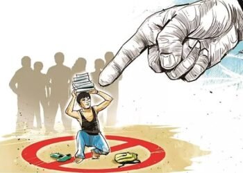 नागपूर: अश्लील फिल्म दाखवून त्याचे कपडे विद्यार्थ्याची रॅगिंग ‘एम्स’ वैद्यकीय संस्थेतील विद्यार्थांचे अश्लील कृत्य.