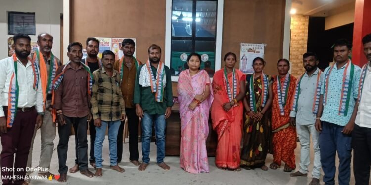 विधानसभा निवडूकीत भाग्यश्रीताईंना आत्राम हलगेकर यांच्यावर कार्यावर विश्वास ठेवून जाहीर पक्ष प्रवेश