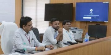 आर्वी विधानसभा मतदार संघात ईव्हीएम व्हीव्हीपॅट यंत्राची द्वितीय सरळमिसळ प्रक्रिया पूर्ण.