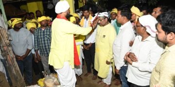 आदिवासी आणि दुर्लक्षित घटकांच्या विकासासाठी कटीबद्ध* *- ना. श्री. सुधीर मुनगंटीवार यांची ग्वाही