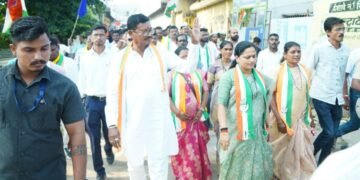 बापाच्या विजयासाठी लेक मैदानात: आ. सुभाष धोटेंच्या प्रचार कार्यालयाचे खा. प्रतिभा धानोरकरांच्या हस्ते उद्घाटन.