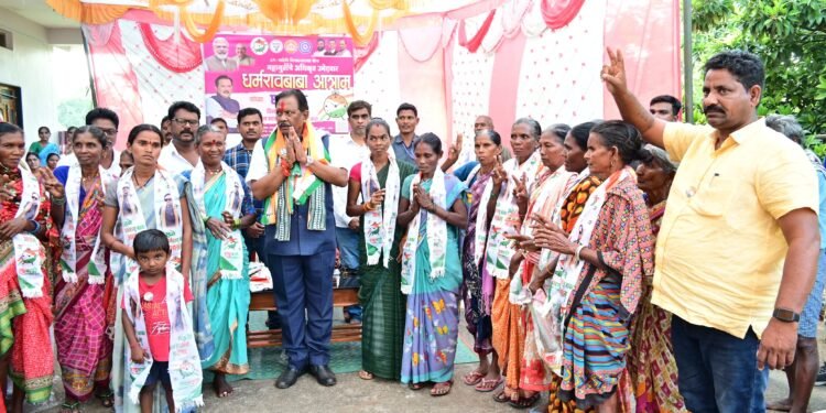 पक्ष प्रवेशाची मालिका सुरूच!* सिरोंचा तालुक्यात राष्ट्रवादी काँग्रेस (अजित पवार गट) पक्षाला अजून मजबुती *धर्मराव बाबा आत्राम मोठ्या मताधिक्यानी जिंकण्याचे स्पष्ट चित्र