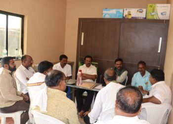 _भाजप महायुतीच्या विजयासाठी आढावा बैठक: मा.खा. अशोकजी नेते यांचे मार्गदर्शन.