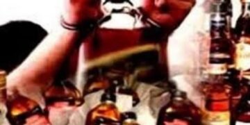 विधानसभा निवडणुकीच्या पार्श्वभुमिवर हिंगणघाट येथे अवैध धंद्यावर व दारुबंदी विरोधात धडक कार्यवाही सुरु.