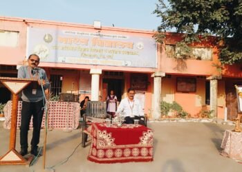 भारत विद्यालय हिंगणघाट येथे भारतीय संविधान दिवस उत्साहात साजरा.