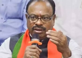 महायुतीचा प्रचार न करणाऱ्यांवर कारवाई होणार, चंद्रशेखर बावनकुळे यांचा इशारा.