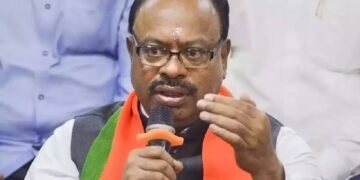 महायुतीचा प्रचार न करणाऱ्यांवर कारवाई होणार, चंद्रशेखर बावनकुळे यांचा इशारा.