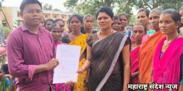 तलाठी मुख्यालयी हजर राहण्याची मागणीसाठी जारावंडीतील महिलांचा महसूल कार्यालयावर धडक मोर्चा.