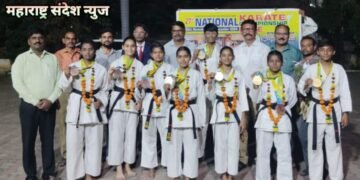 २७ व्या नेशनल कराटे स्पर्धेतील यशस्वी विद्यार्थ्यांचा माजी नगराध्यक्ष अरुण धोटे यांच्या हस्ते सत्कार.