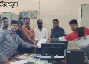 हिंगणघाट येथील जुन्या श्रीराम टाॅकीज जवळील चौकाला संत शिरोमणी रविदास महाराज यांचं नांव द्या.