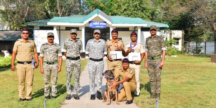 पुणे येथील आयोजित 19व्या महाराष्ट्र राज्य पोलीस कर्तव्य मेळाव्यात गडचिरोली पोलीस दलाने पटकावली पदके.