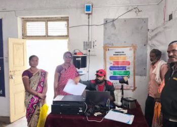 वर्धा: नागरिकांच्या अडचणी, तक्रारी विशेष मोहिम, उपक्रमाचे शिबिरे आयोजित करुन सुशासन सप्ताह साजरा.