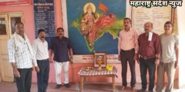 भारत विद्यालय हिंगणघाट येथे राष्ट्रीय गणित दिनी गणितज्ज्ञ रामानुजन यांना वाहण्यात आली श्रध्दांजली.