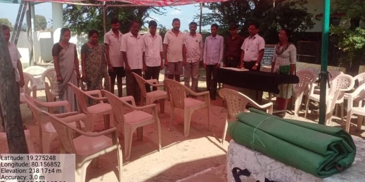 राजाराम ग्रामपंचायत मध्ये माजी पंतप्रधान डॉ. मन मोहन सिंग यांना श्रद्धांजली अर्पण.