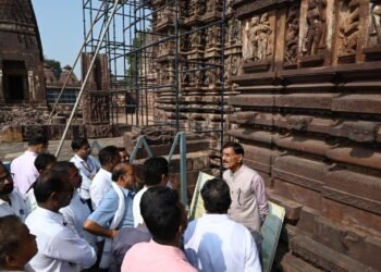 चिचडोह बॅरेजचा पाणीसाठा सिंचनासाठी मिळण्याचे नियोजन करा.