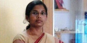 वर्धा जिल्हाधिकारी राहुल कर्डिले यांची बदली, वान्मथी सी. असेल वर्धेच्या नवीन जिल्हाधिकारी.