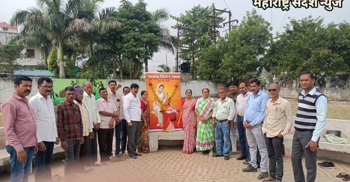 राष्ट्रमाता जिजाऊ उद्यान सावनेर येथे मासाहेब जिजाऊ जयंती उत्साहात साजरी.