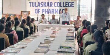 वाचन सवयीने व्यक्तिमत्त्व विकास, चिंतनशीलता आणि सर्जनशीलतेला चालना मिळते: प्राचार्य डॉ. महेंद्र गुंडे