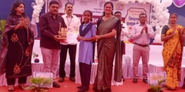 चंद्रपूर जिल्हा स्तरीय विज्ञान प्रदर्शनीत जिल्हा परिषद शाळा हरदोना (खुर्द) ची भारवी शास्त्रकार प्रथम.