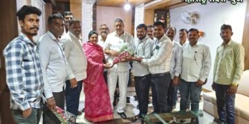 सुधीर कोठारी यांनी राष्ट्रवादी काँग्रेस पक्षात प्रवेश करताच वर्धा जिल्ह्यातील अनेक नेत्यांनी घेतली कोठारी यांची भेट.