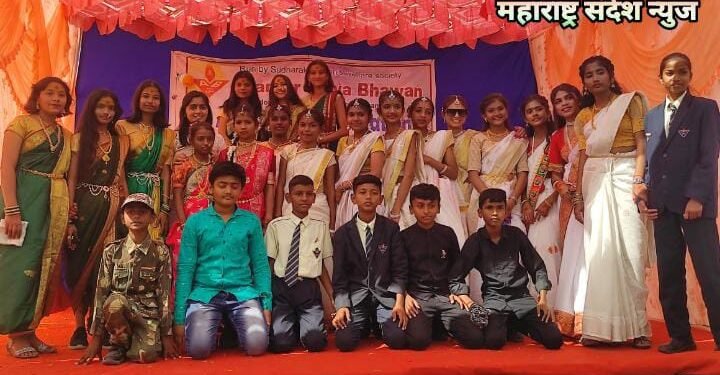 आगरकर विद्या भवन हिंगणघाट येथे प्रजासत्ताक दिनानिमित्त विविध कार्यक्रम संपन्न.