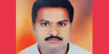 पुणे: कर्जबाजारी पणाला कंटाळून युवा शेतकऱ्याने झाडाला गळफास घेऊन केली आत्महत्या.