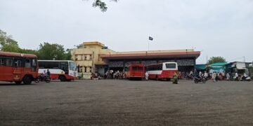 हिंगणघाट बस स्टॅन्ड परिसरात वाढत्या चोरीच्या घटना प्रवाशांकरीता ठरू लागला आहे डोकेदुखी.