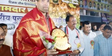 हिंगणघाट येथे विदर्भस्तरीय कबड्डी स्पर्धेचे जगप्रसिद्ध दि ग्रेट खली, आ. कुणावार यांचे शुभहस्ते उद्घाटन संपन्न.