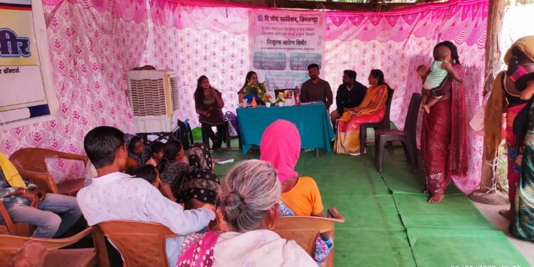 दि जोश फाउंडेशन तर्फे आयोजित दुसरे वैद्यकीय शिबिर जिमलगट्टा येथे संपन्न* :*१२४ रुग्णांना मिळाली विनामूल्य वैद्यकीय सेवा.